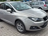 Usata Seat Ibiza 105 CV (77 kW) 2011 Berlina