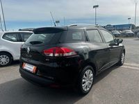 Gebraucht Renault Clio GrandTour Expression 75 PS (55 kW) 2015 Schwarz Kombi