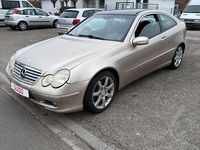 Gebraucht Mercedes C200 163 PS (119 kW) 2001 Gold Coupé