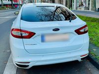 Gebraucht Ford Mondeo Titanium 203 PS (149 kW) 2017 Weiß Limousine