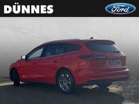 Neu Ford Focus Titanium 155 PS (114 kW) 2025 Rot Kombi