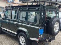 Gebraucht Land Rover Defender 122 PS (89 kW) 2007 Grün Kombi