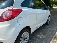 Gebraucht Ford Ka 69 PS (50 kW) 2016 Weiß Kleinwagen