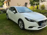 Gebraucht Mazda 3 Sports-Line 120 PS (88 kW) 2018 Weiß Limousine