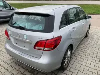 Gebraucht Mercedes B200 136 PS (100 kW) 2015 Polarsilber  metalliclack Van / Kleinbus