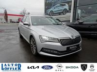 Gebraucht Skoda Superb Style 150 PS (110 kW) 2022 Brilliantsilber Kombi