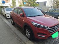 Gebraucht Hyundai Tucson 132 PS (97 kW) 2017 Rot SUV