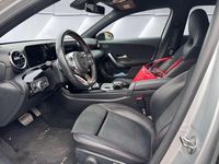 Gebraucht Mercedes A200 AMG line 163 PS (119 kW) 2019 Silber Limousine