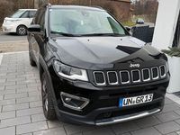 Gebraucht Jeep Compass Limited 170 PS (125 kW) 2019 Schwarz SUV