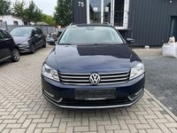 Gebraucht VW Passat Highline 140 PS (102 kW) 2013 Blau Kombi