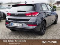 gebraucht Hyundai i30 (48V) Select CarPlay Sitzheizung Kamera