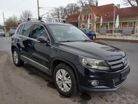 Gebraucht VW Tiguan Life 140 PS (102 kW) 2013 Deep black perleffekt SUV