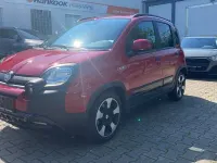 Gebraucht Fiat Panda Cross Cross 69 PS (50 kW) 2024 Rot Kleinwagen