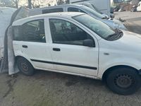 Gebraucht Fiat Panda 54 PS (39 kW) 2007 Weiß Kleinwagen