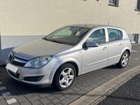 Gebraucht Opel Astra 105 PS (77 kW) 2007 Silber Kleinwagen