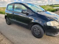 Gebraucht VW Fox 44 PS (32 kW) 2005 Schwarz Kleinwagen