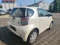 Gebraucht Toyota iQ 98 PS (72 kW) 2009 Weiß Kleinwagen