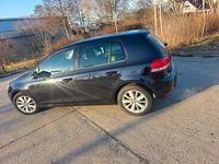 Gebraucht VW Golf VI 105 PS (77 kW) 2010 Schwarz Kleinwagen