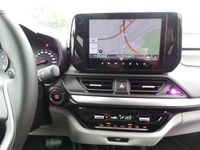 Gebraucht Suzuki Swift Comfort 83 PS (61 kW) 2025 Pure white pearl metallic/ min Kleinwagen