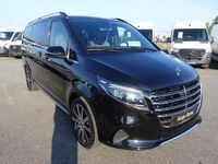 Gebraucht Mercedes V300 Exclusive 237 PS (174 kW) 2025 Obsidianschwarz metallic Van / Kleinbus