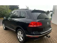 Gebraucht VW Touareg 262 PS (192 kW) 2015 Blau SUV