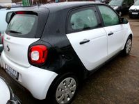 Gebraucht Smart ForFour 71 PS (52 kW) 2019 Schwarz Kleinwagen