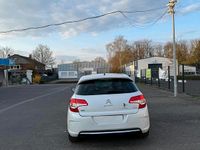 Gebraucht Citroën C4 115 PS (84 kW) 2013 Weiß Limousine
