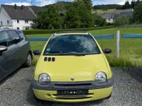 Gebraucht Renault Twingo Liberty 58 PS (42 kW) 2000 Gelb Kleinwagen