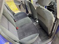 Gebraucht Ford Focus Ambiente 75 PS (55 kW) 2000 Blau Limousine