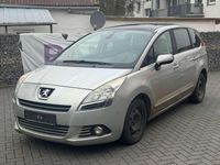 Gebraucht Peugeot 5008 150 PS (110 kW) 2012 Grau Van / Kleinbus