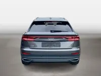 Gebraucht Audi Q8 Ambiente 286 PS (210 kW) 2022 Samuraigrau metallic SUV