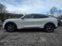 Gebraucht Ford Mustang Mach-E 216 kW (294 PS) 2023 Weiß SUV