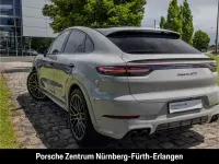 Gebraucht Porsche Cayenne GTS 460 PS (338 kW) 2021 Weiß SUV