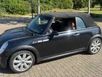 Usata Mini Cooper S Cabriolet 170 CV (125 kW) 2007 Nero Cabrio