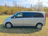 Gebraucht Mercedes Viano 150 PS (110 kW) 2009 Silber Van / Kleinbus