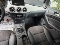 Gebraucht Mercedes B180 90 PS (66 kW) 2013 Silber Kleinwagen
