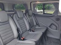 Gebraucht Ford Tourneo 170 PS (125 kW) 2019 Schwarz Van / Kleinbus