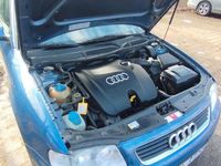 Gebraucht Audi A3 Ambition 102 PS (75 kW) 2001 Blau Kleinwagen