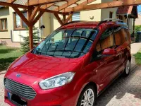 Gebraucht Ford Tourneo Courier Titanium 101 PS (74 kW) 2019 Rot Van / Kleinbus