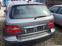 Gebraucht Mercedes B160 95 PS (69 kW) 2010 Grau Van / Kleinbus