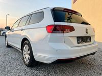 Gebraucht VW Passat Conceptline 150 PS (110 kW) 2023 Weiß Kombi