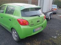 Gebraucht Mitsubishi Space Star 71 PS (52 kW) 2014 Grün Van / Kleinbus