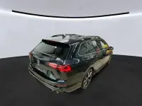 Gebraucht VW Golf VIII R 320 PS (235 kW) 2022 Deep black perleffekt Kombi