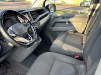 Gebraucht VW Transporter 150 PS (110 kW) 2021 Reflexsilber metallic Van