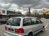Gebraucht Seat Alhambra 131 PS (96 kW) 2002 Silber Van / Kleinbus