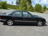 Gebraucht Mercedes E240 170 PS (125 kW) 2003 Schwarz Limousine