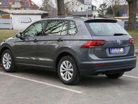 Gebraucht VW Tiguan 125 PS (91 kW) 2018 Grau SUV