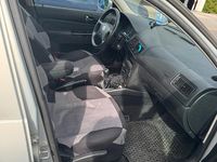 Gebraucht VW Golf IV 2001 Silber Limousine