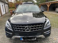 Gebraucht Mercedes ML350 258 PS (189 kW) 2014 Schwarz SUV