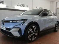 Gebraucht Renault Megane E-Tech Iconic 160 kW (218 PS) 2023 Weiß Limousine